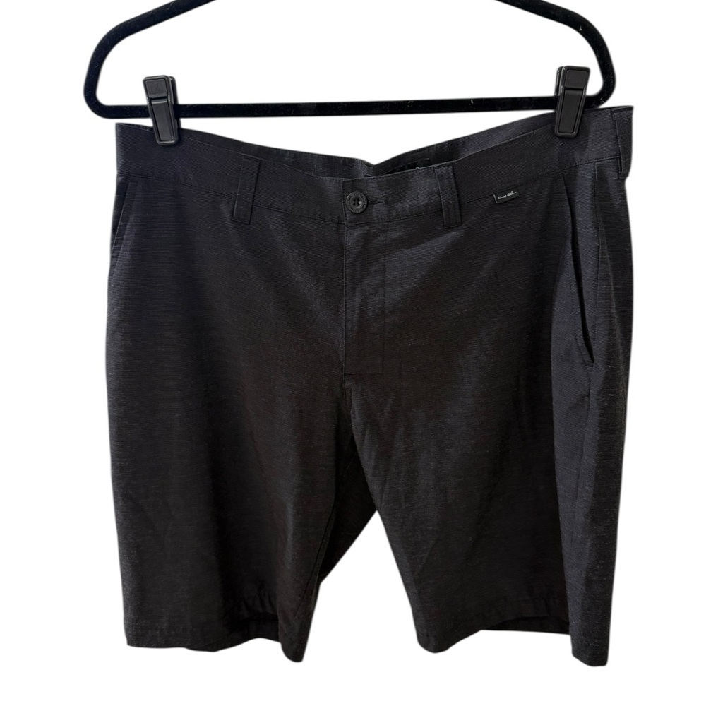 Travis Mathew Hybrid Golf Shorts Size 35 Charcoal Button Closure Belt loops